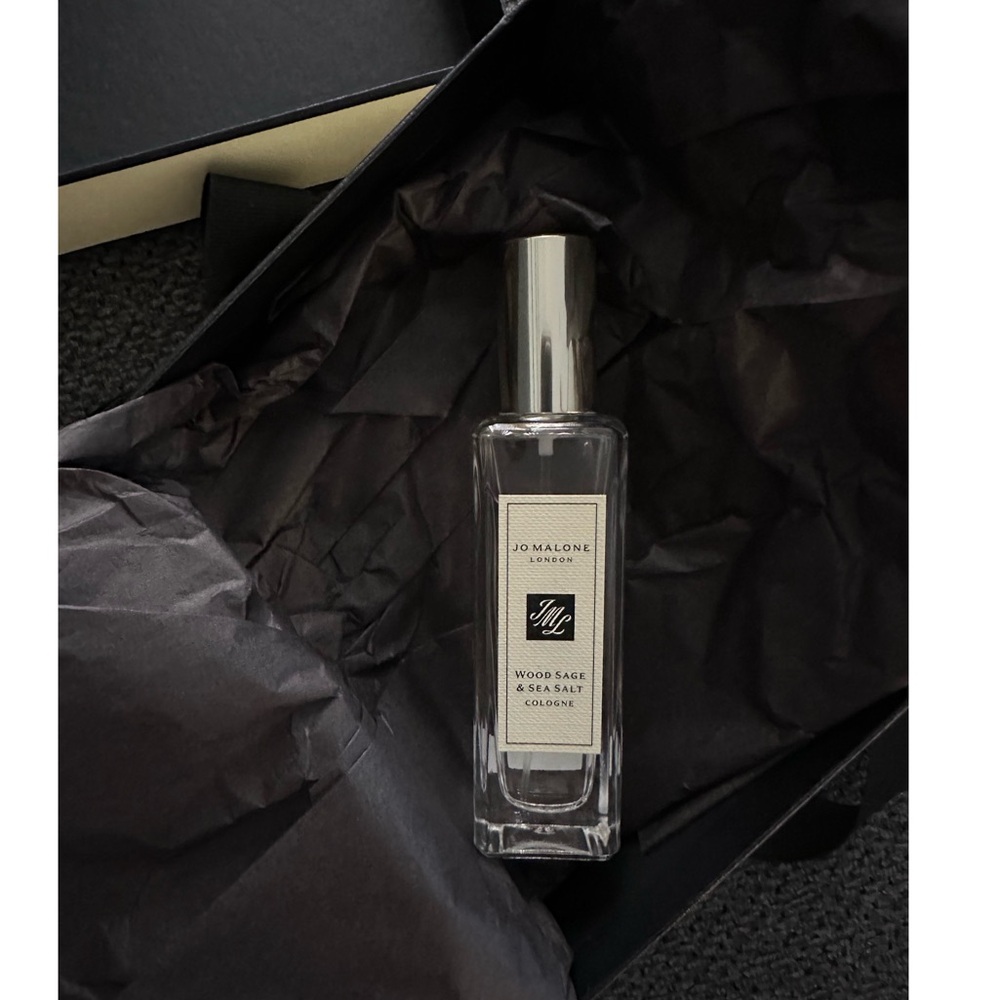 Jo Malone WOOD SAGE
& SEA SALT